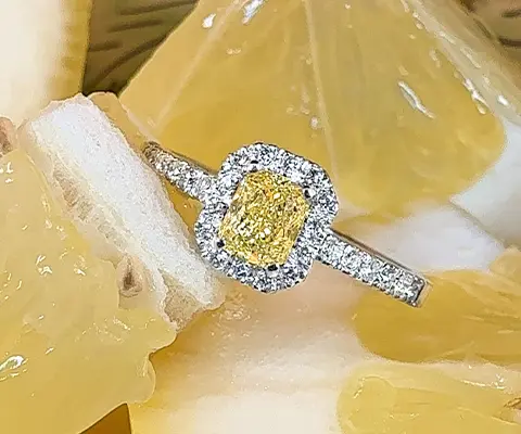 aurora gialla fancy yellow