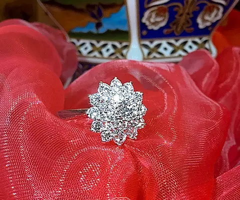 splendore in fiore round brilliant