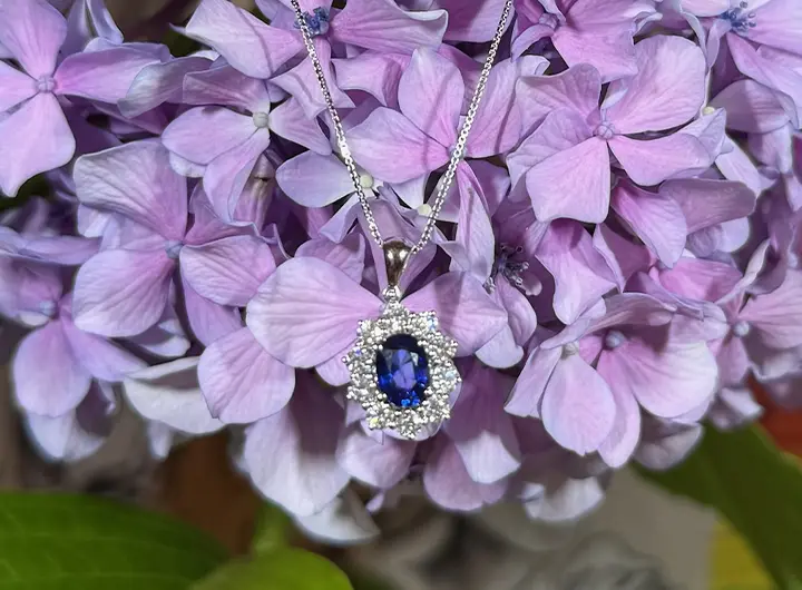 blu ardente collana zaffiri